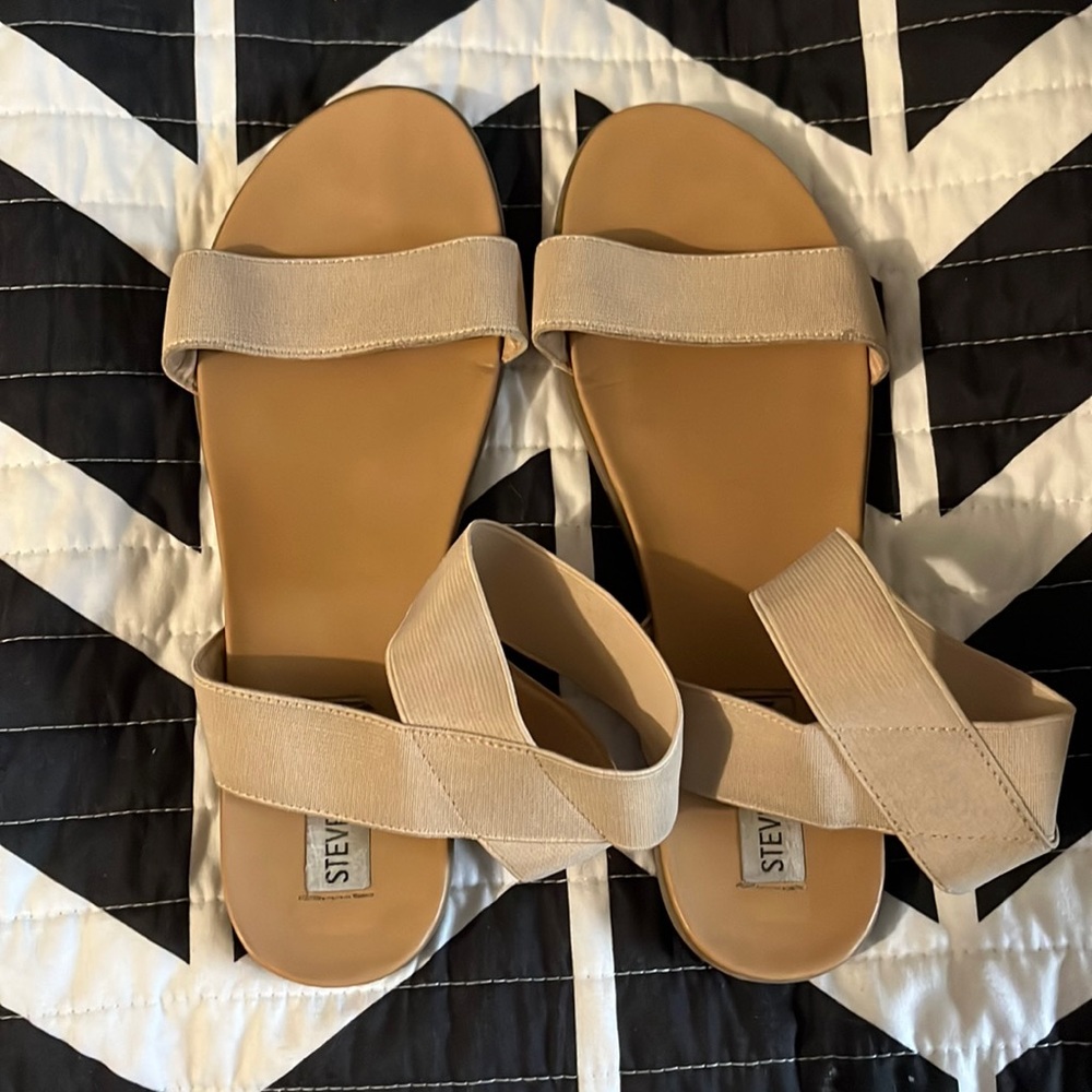 Pink sandals